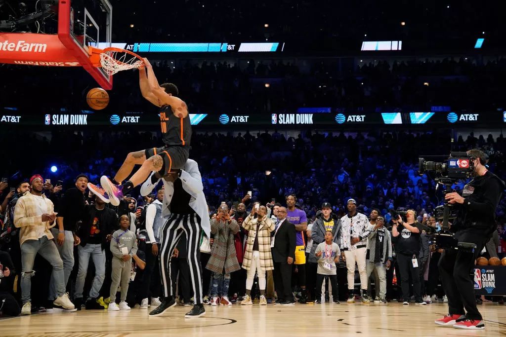 弱侧随即出 弱侧随即出